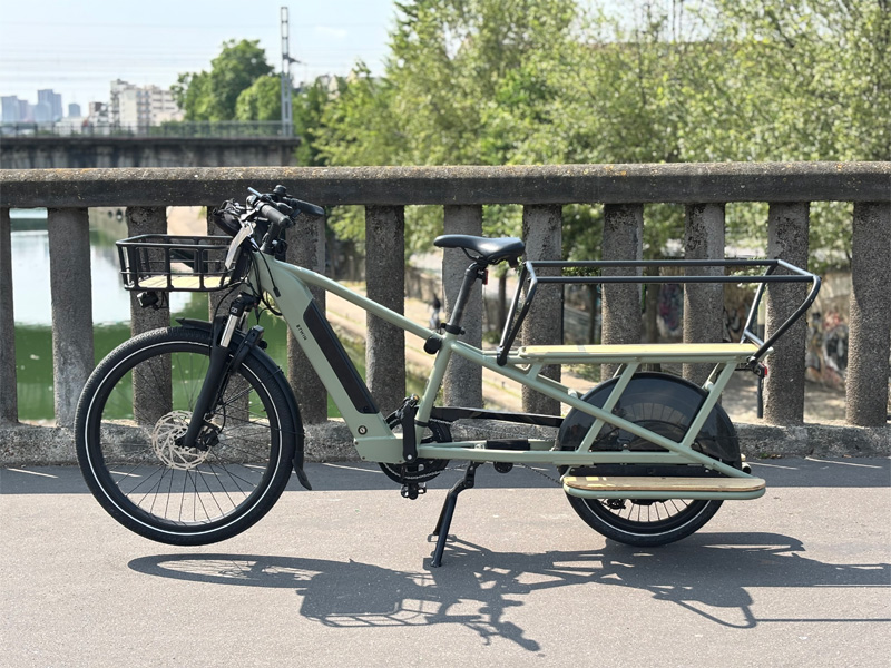 vélo longtail cargo électrique Decathlon r500e btwin vert